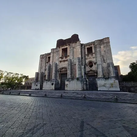 Thiago Luxury * Catânia